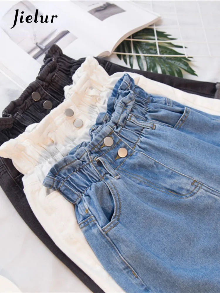 Alay's Ruffled Denim Lady Shorts